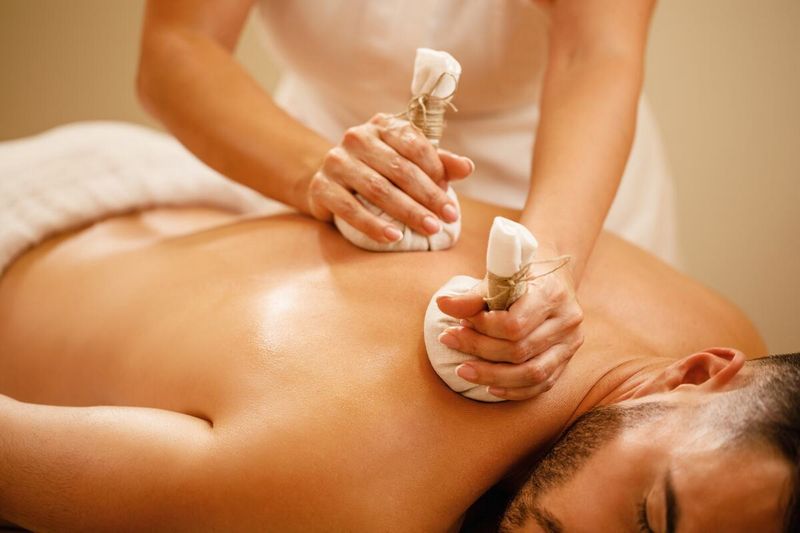 The Benefits of Lymphatic Water Drainage Massage